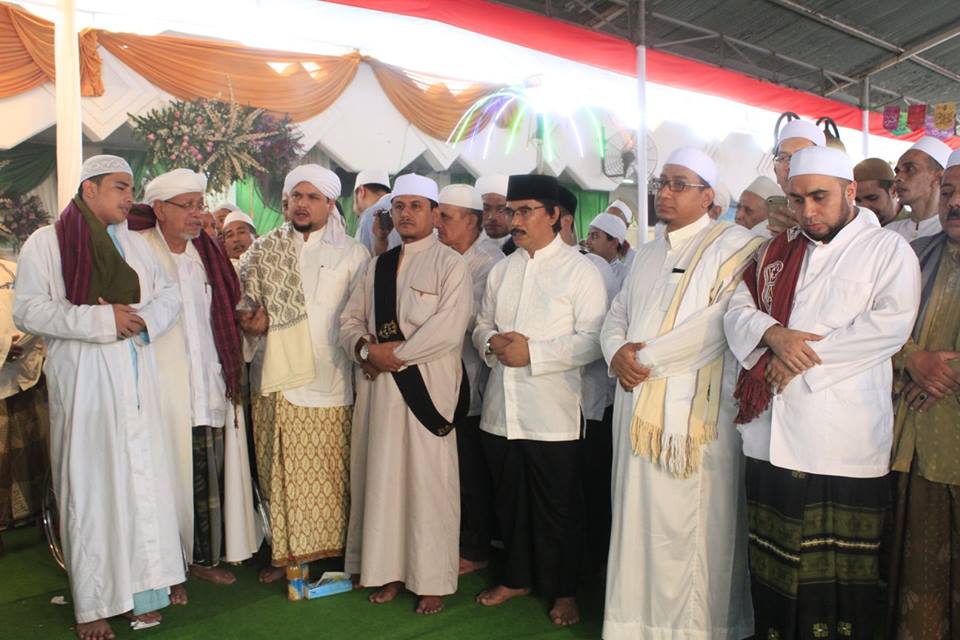 Kak <a href="/AdhyDault/">Adhyaksa Dault</a> di acara Maulid Akhir Khomis Di Kwitang #salampramuka