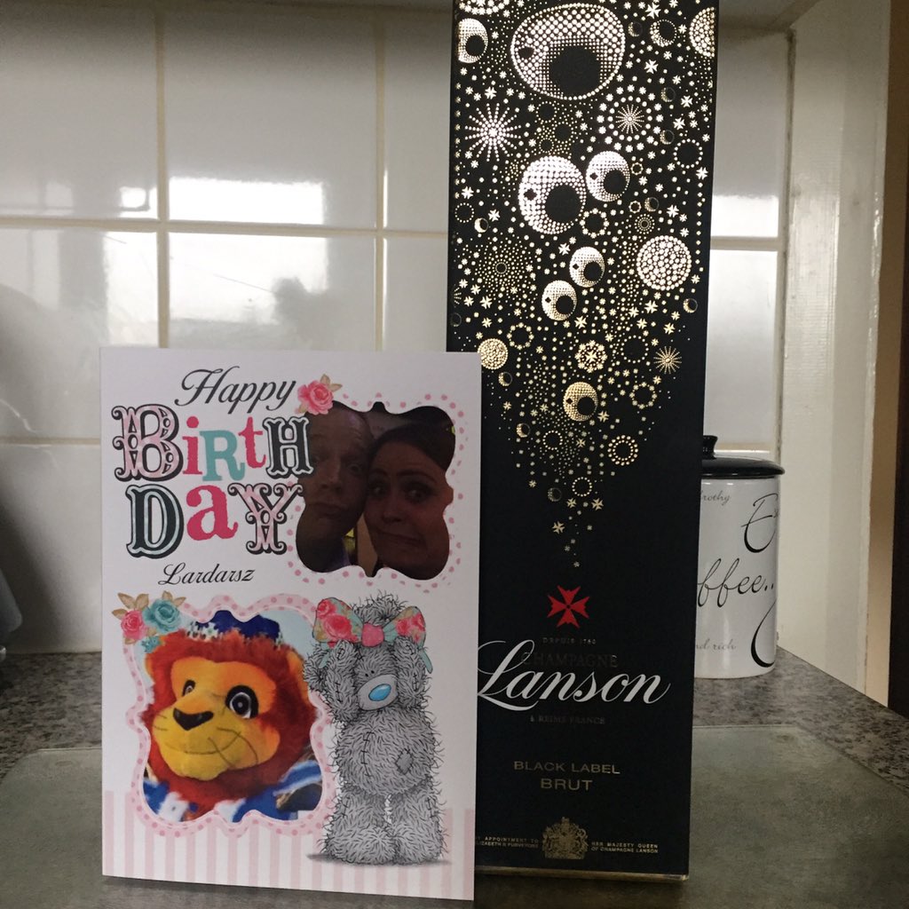 SarahsAloe's tweet photo. Bday presents from the bestie who's in the ghan! Cheers ginger balls 😝
#champagne #spoilt #bestie #bday #30 😳 https://t.co/blq01CifXE