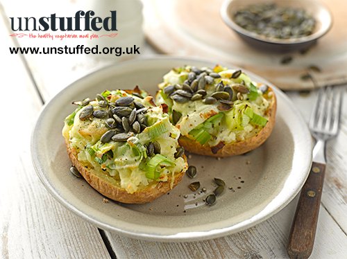 vegsoc's tweet photo. Love #leeks check out this #recipe  https://t.co/9ZUoa5Xari Twice baked potatoes with leeks and cheese #unstuffed https://t.co/f9KJNtDrjR