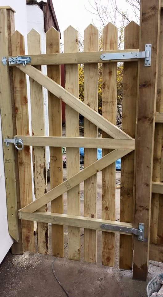 Bluebell Garden Serv tweet media