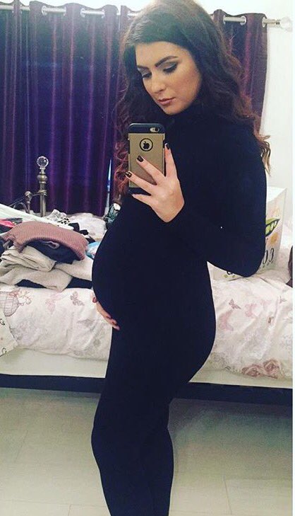 SamBritnell's tweet image. Almost there @leoniparker 👶🏼 7 weeks until we meet her!!