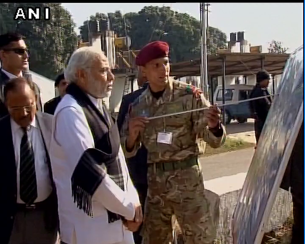BhagwaBalak's tweet photo. PM @narendramodi Visited #PathanKot airbase today.
#ModiInPathankot https://t.co/6g4dIYKr1F