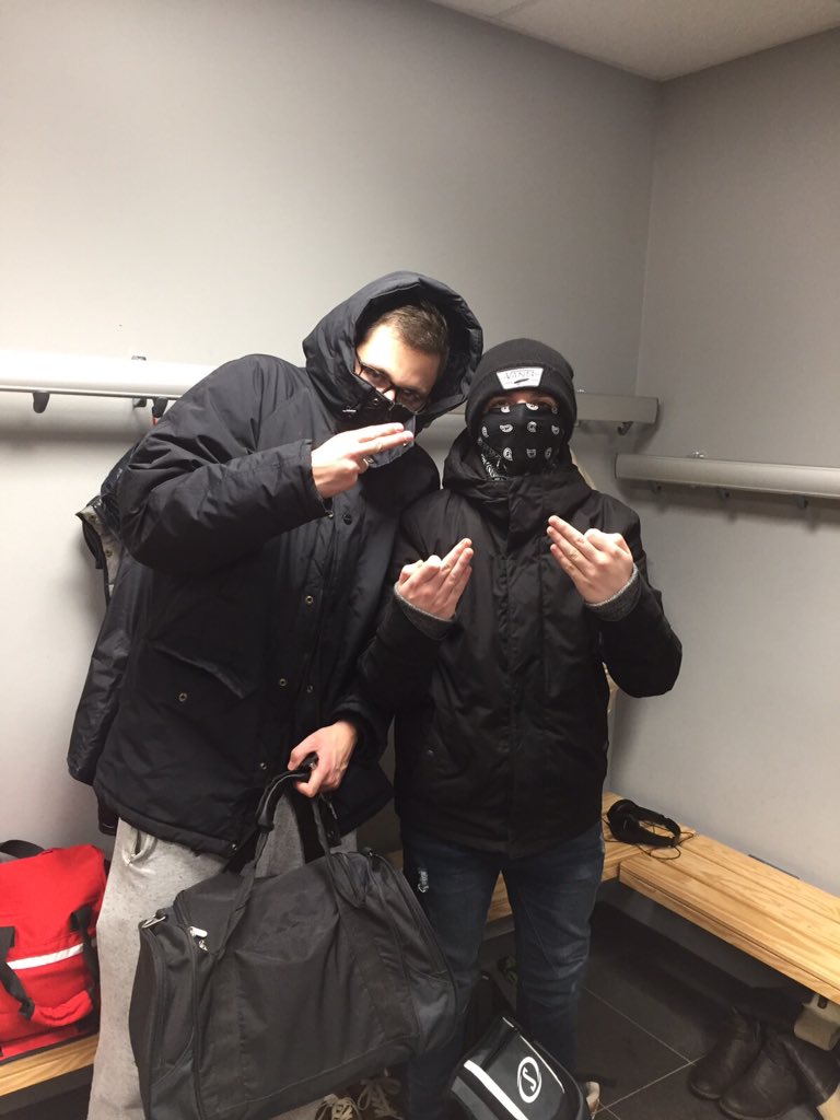 moosohn's tweet photo. @Maaexx3 der Straßenapotheker und ich am sein! https://t.co/FgCGazvQXz
