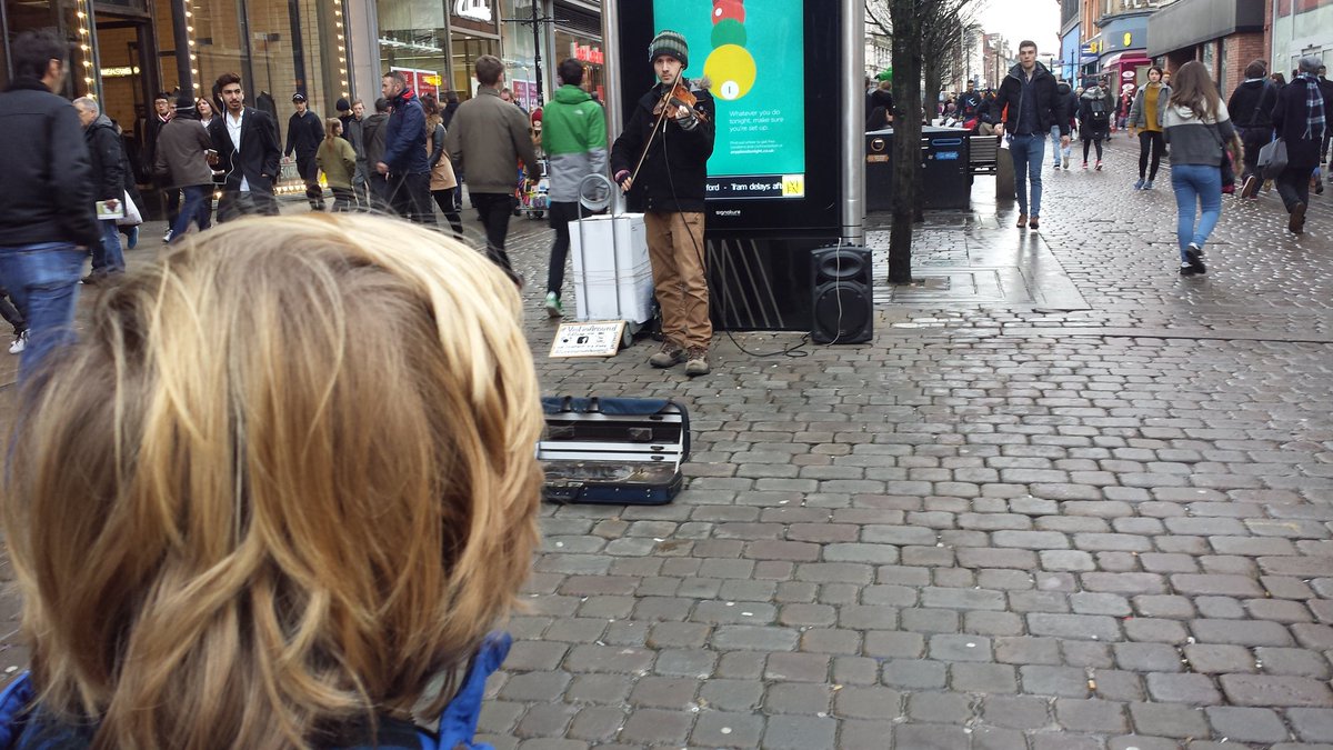 robbacrab's tweet photo. #ViolinAround Market Street, Manchester, beautiful music https://t.co/eXGYf4BGwC
