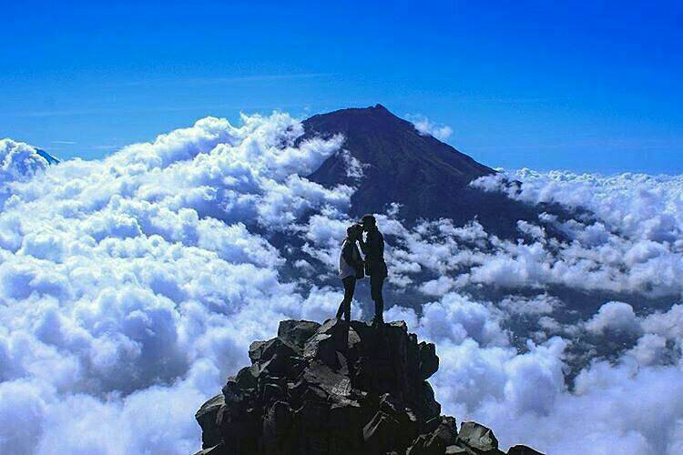 Cintailah ia apa adanya. Gunung Sindoro, Jawa Tengah

Foto: rianpict