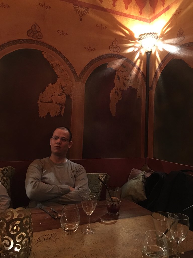 yogarikteam's tweet photo. @yogarikteam #Christmas diner #mansouria https://t.co/XOiGSHKWK1