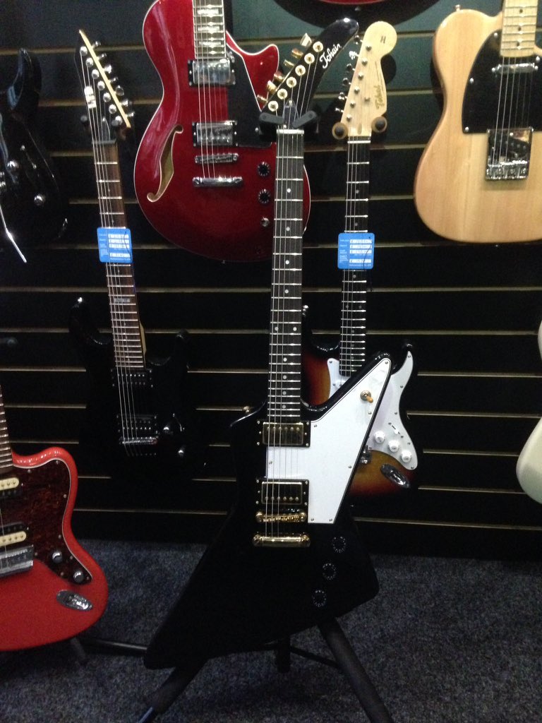 tunerelectric's tweet photo. RT RealTimeMusic: Tokai Explorer £399.00 #Tokai #electricguitar #Explorer #Goldhardware #RealTimeMusic https://t.co/kFpJFjmTkb