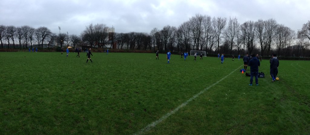 CambriaAFC's tweet photo. #LiveTweets 34mins
John Street 1 v 2 Cambria
Double from @iain_7_
#coofield
@Scottish_AFF https://t.co/d5mRZYvgN3