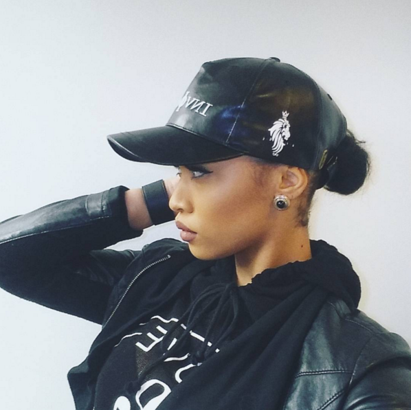 TFosterFR's tweet photo. #INSTAGRAM "BLXCK" https://t.co/Jpj6qUe2yN
