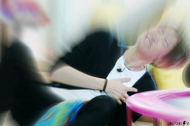 저 설레서 이 밤에 죽어버리면 시체는 누가 치워주죠