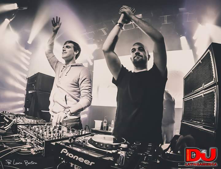 Remember this moment guys? It may be possible B2B on #BecomeOne? a dream of the people... <a href="/bryankearney/">Bryan Kearney</a> <a href="/JOCofficial/">John O'Callaghan</a>