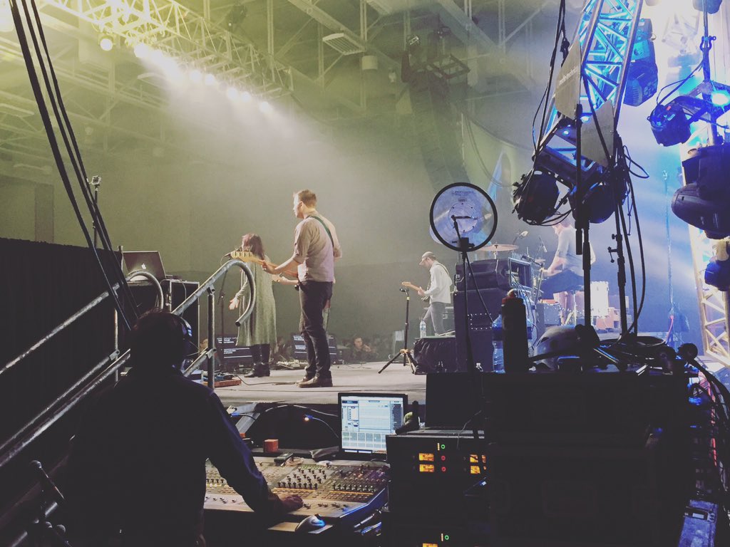 DistrictsYC's tweet photo. #GoodMorning #districts16 #DistrictsBackstage https://t.co/EqkiBlU9Ro