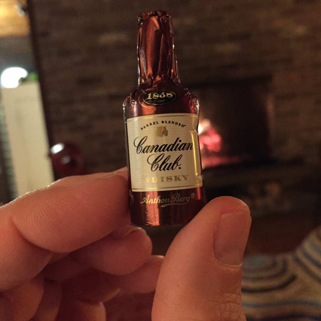 Ending the night w/the littlest cocktail of them all - whisky hugged by chocolate. Never quite as good as you hope