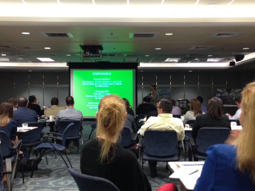 dbourgi87's tweet photo. Meg Daly discussing The Underline @theunderlinemia #LeadershipMiami #LMatMIA @MiamiChamber https://t.co/RAGNXGcCt0