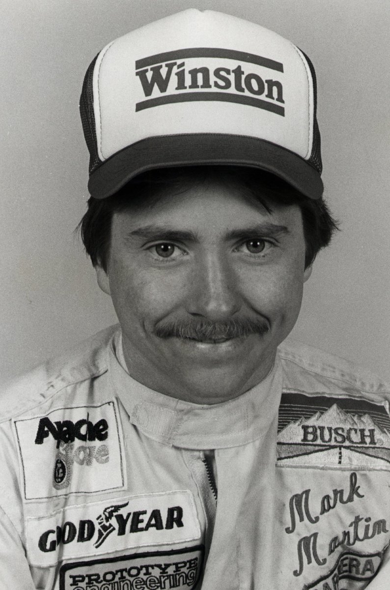 NASCAR's tweet image. 🎉🎉🎉🎉🎉🎉

Happy birthday, @markmartin!