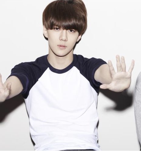SARANG_SEHUN's tweet photo. #4YearswithSEHUN https://t.co/cTE5Lhe8rc