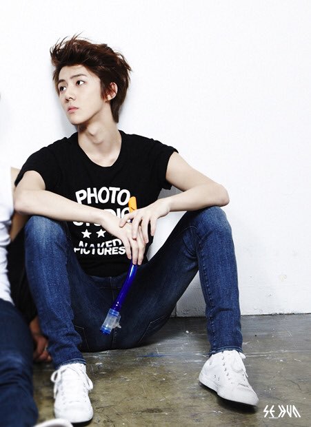 SARANG_SEHUN's tweet photo. #4YearswithSEHUN https://t.co/cTE5Lhe8rc