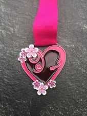 OneYearMarathon's tweet photo. Entered my first @VirtualRunnerUK race of the year. 😃 This fab medal should help keep marathon training on track! https://t.co/Gvxxur4lOM