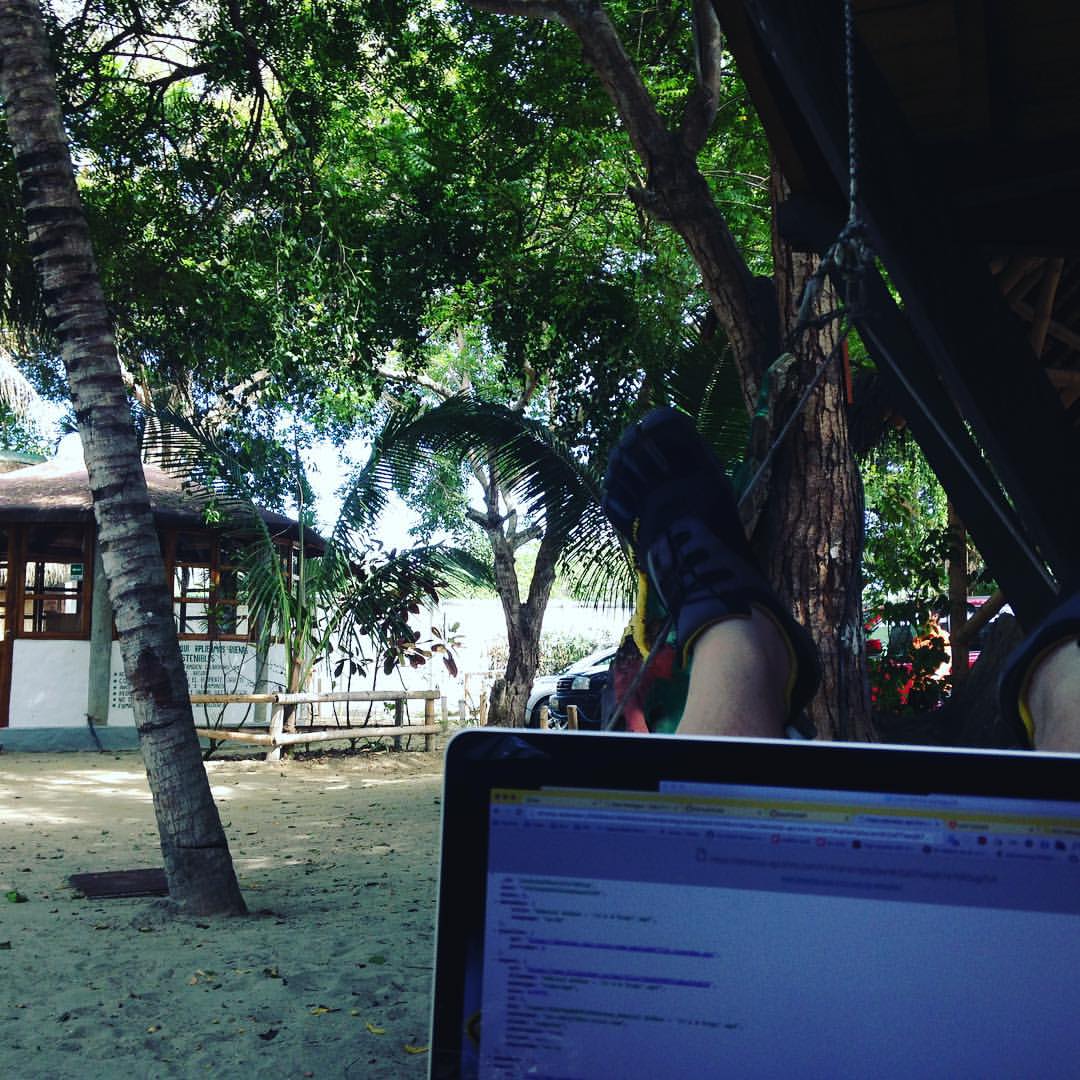 gridinoc's tweet image. Current status: coding in a hammock at #hackerbeach