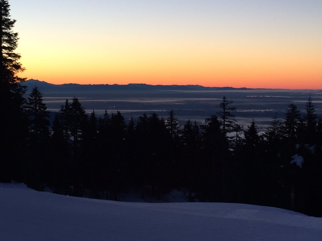 djgreer's tweet photo. Incredible start to my day here on Grouse Mountain. Taking my CADS 1 training. https://t.co/0DGOGHFQUY #vassmagic https://t.co/DP6oiMOBF6