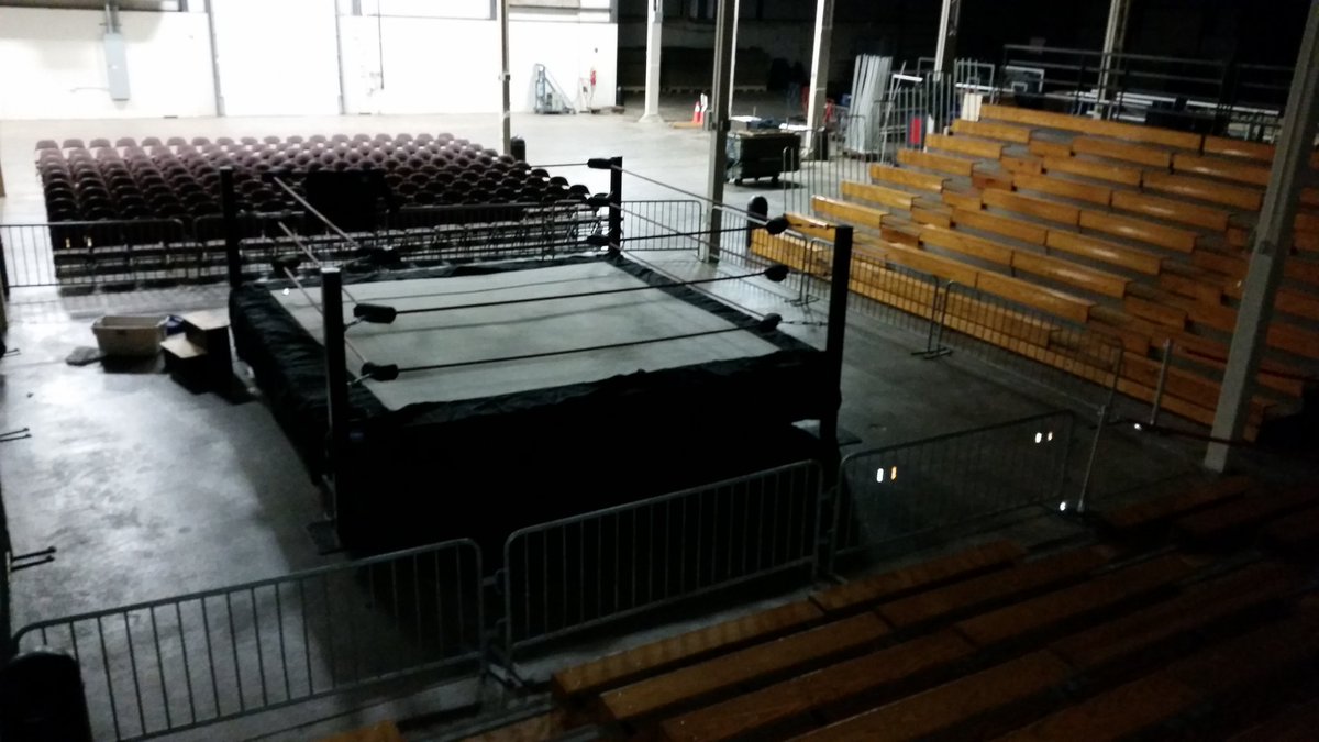 kowboymh's tweet image. Close to bell time (530pm) @EastlinkCtrPEI part of #HockeyDayPEI. @ThefactoryPEI @Q93ROCKS @KKP_PEI @MyTechGuru #pei