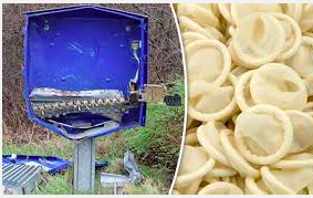 Alig_Aligula's tweet photo. The Pee-ew #349: Exploding German condom machines! Sex with iPads! https://t.co/8cVc6z5wi7 #clubkids #thepeeew https://t.co/xMP23GvfSq