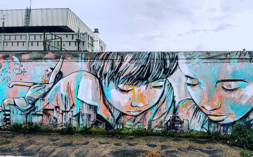alicepasquini's tweet photo. #roma #rome #streeart #streetartphotography #romastreetart... https://t.co/csfmHNkFo3 #alicepasquini https://t.co/HWTNnFf1aq