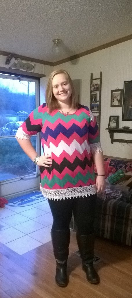 kindrawilson7's tweet photo. Carly left at 8am to wait in line @TheSchott for @winterjam2016 she is so excited to see @forkingandcountry https://t.co/ge0H8dMVyg