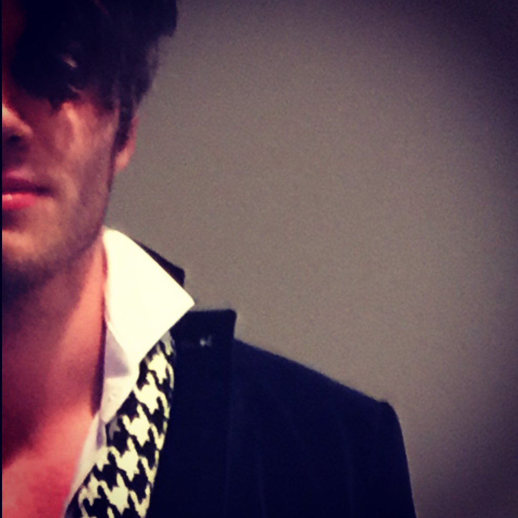 _JamieO's tweet image. 1st fitting of 2016 #gunnarflinchum new vid out soon #music #originalmusic #imageconsultant #makeupartist #mmg #ADS