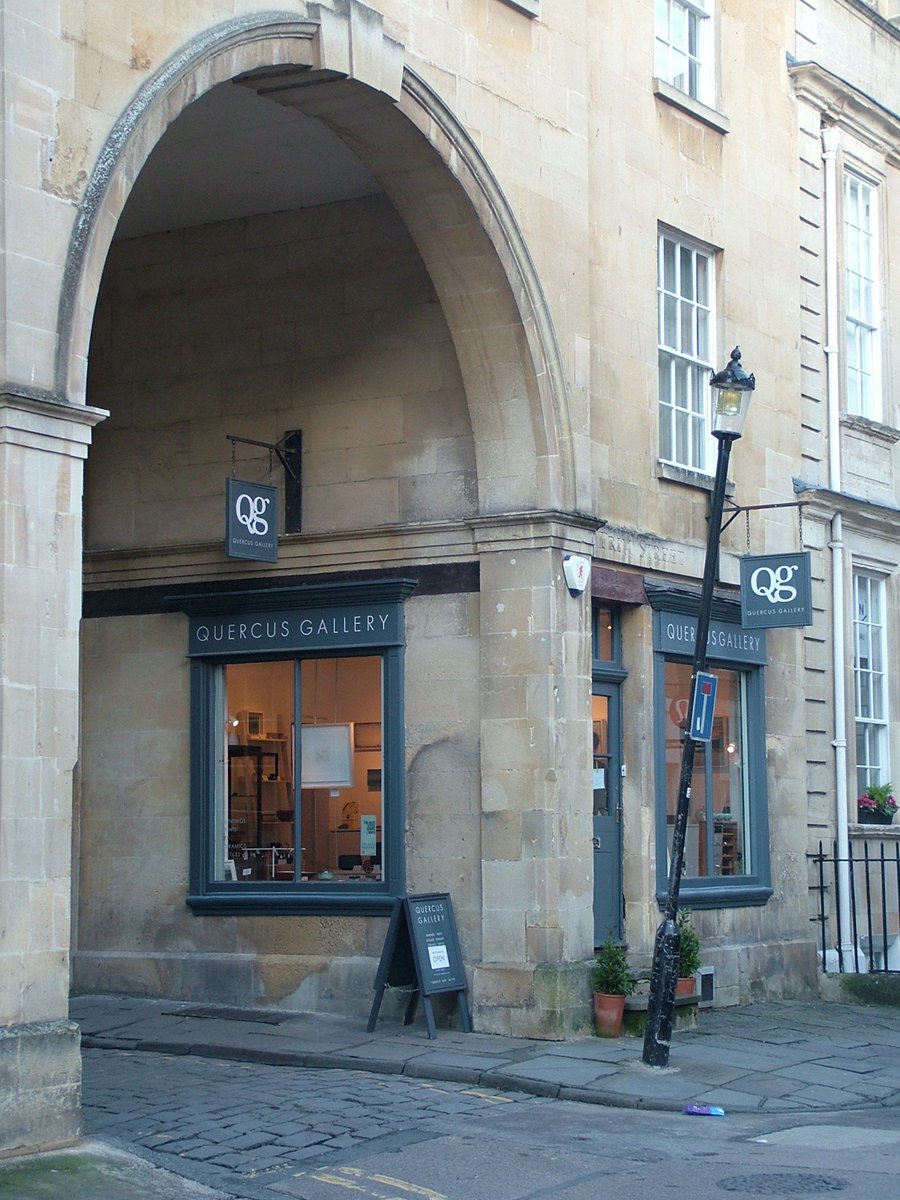 karenjoyce007's tweet photo. My regular trip to @QuercusGallery this last week - loved it all, especially @susanlaughton &amp; Nicola Tassie https://t.co/e9J08gwXBX