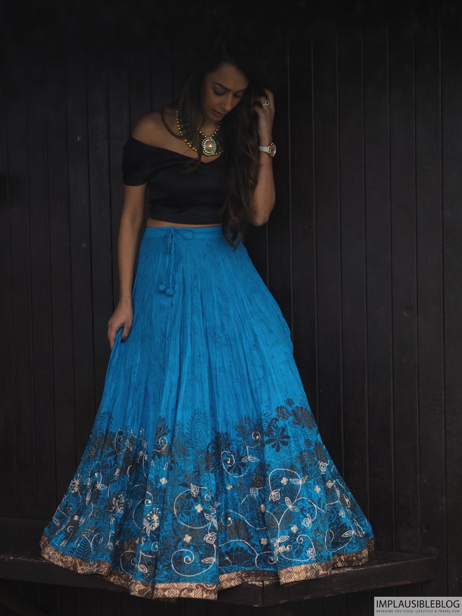implausibleblog's tweet photo. #Shelter @MyAsianWardrobe @maharanidiaries @JyotiChandhok @Mandavikaushik #ThreadsLondon @Moorparkgolf @IbShuggy https://t.co/OibFuLhjV0