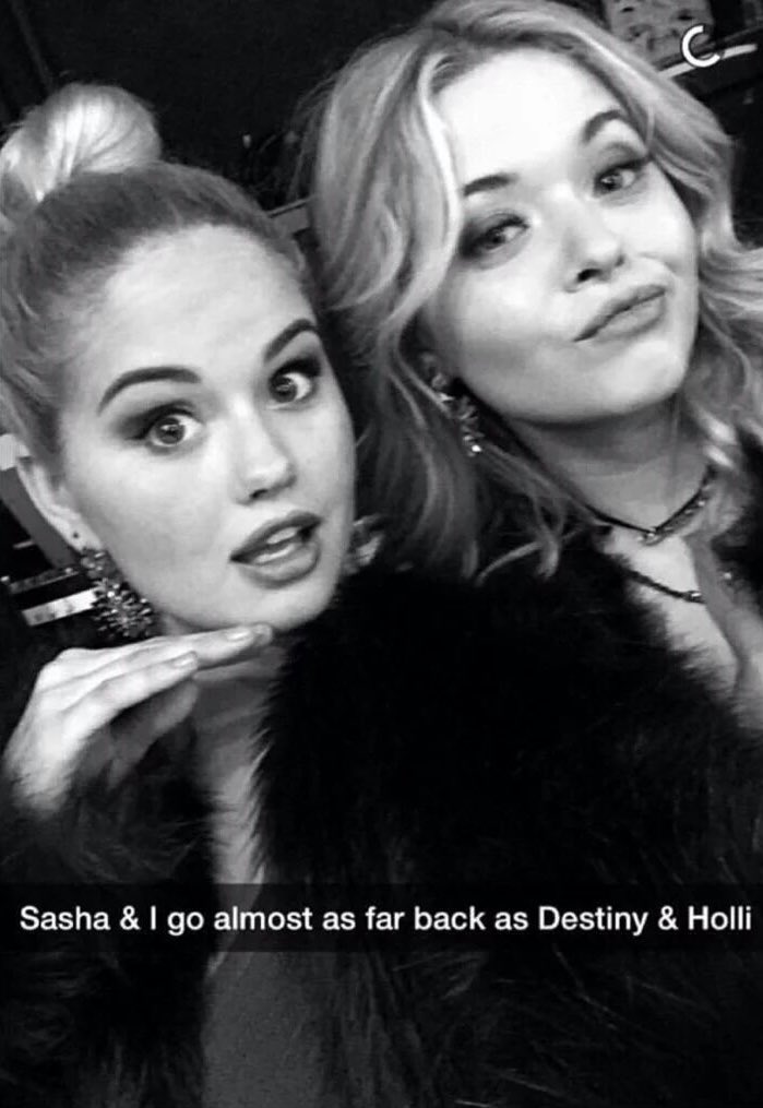 xSashaPietersee's tweet photo. 🐣 https://t.co/aGauLsnzbS