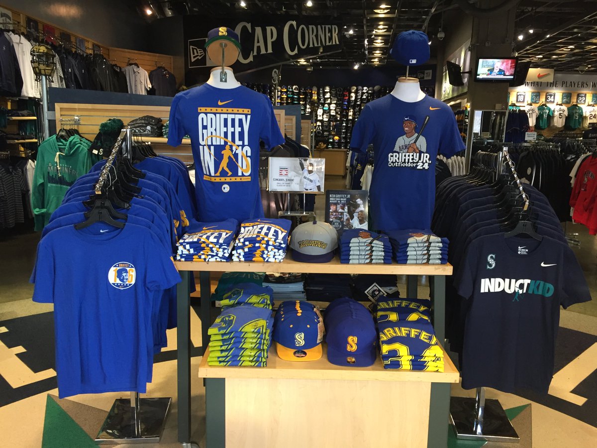 Mariners's tweet image. New Junior Nike gear is now available at @MarinersStore. RT for a chance to win a Griffey in ’16 T-shirt. #JrHOF