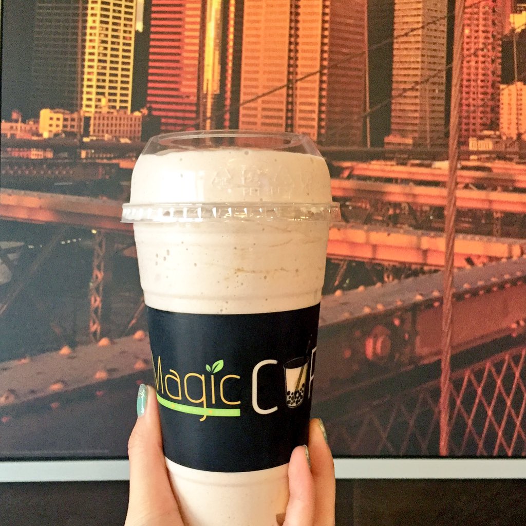 MagicCupTX's tweet photo. Try something new, like the Strawberry Avocado smoothie! #magiccupcafe #dallaseats #magiccup #richardsontx https://t.co/vHz4ESq3rj