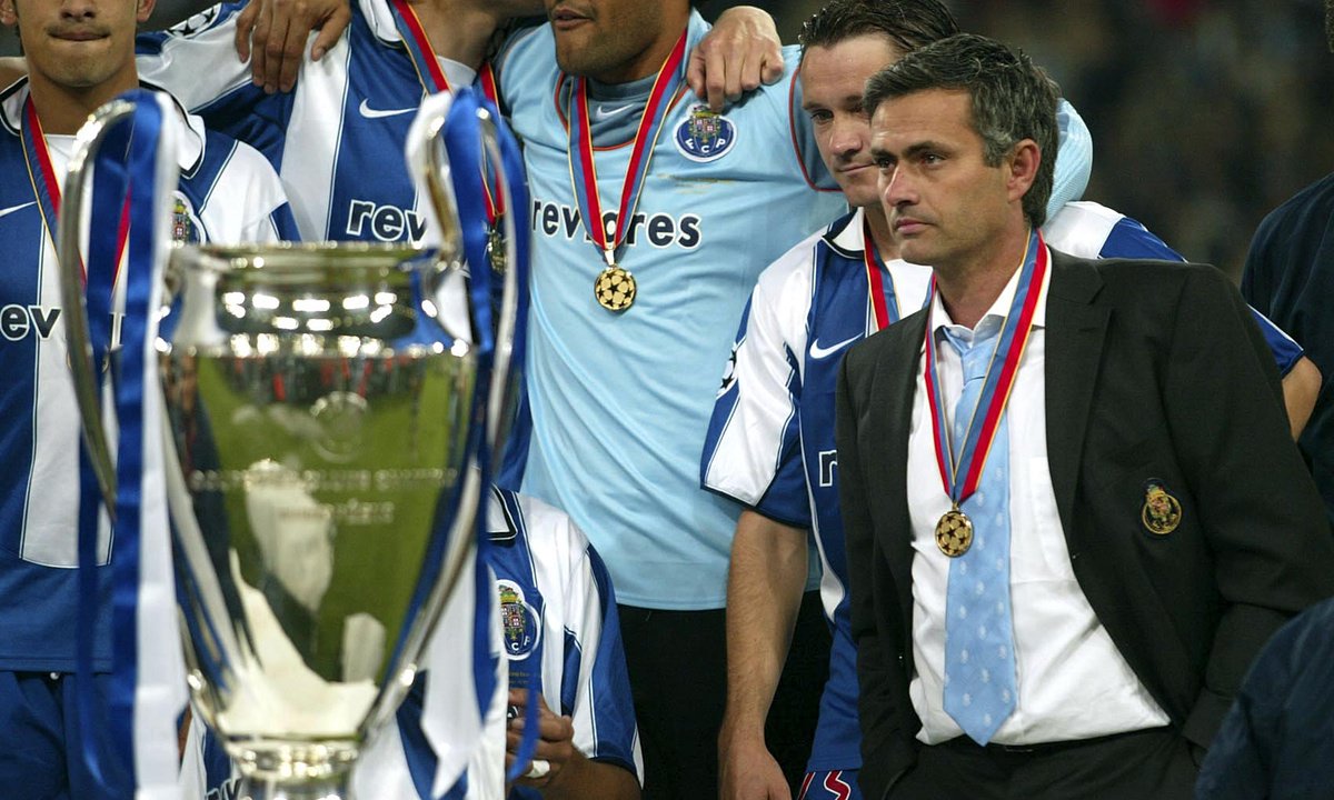 futbolinhistory's tweet photo. The Special One. FC Porto. #Dragão. https://t.co/Y8hLHdcs9s