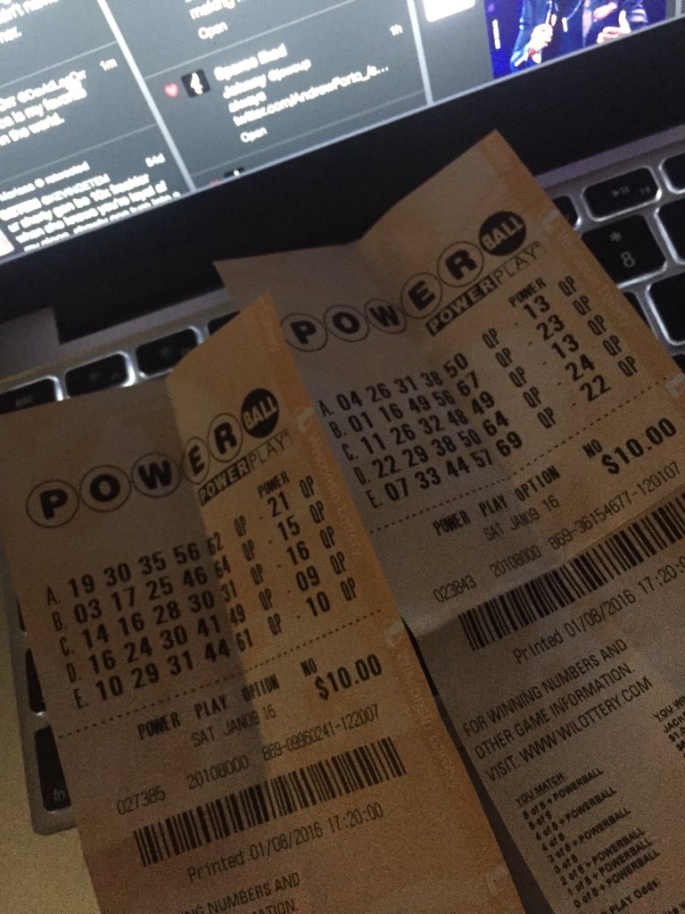 jewcup's tweet image. When i win I'll give someone who retweets this $1 million dollars