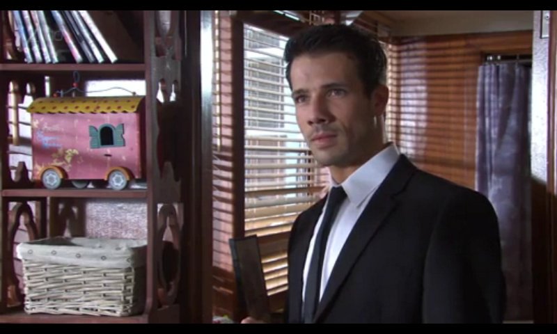 MegaOaksFan's tweet photo. Miss episodes when Dodger was onscreen #BringBackDodger #Hollyoaks https://t.co/LXOsjJVq0p