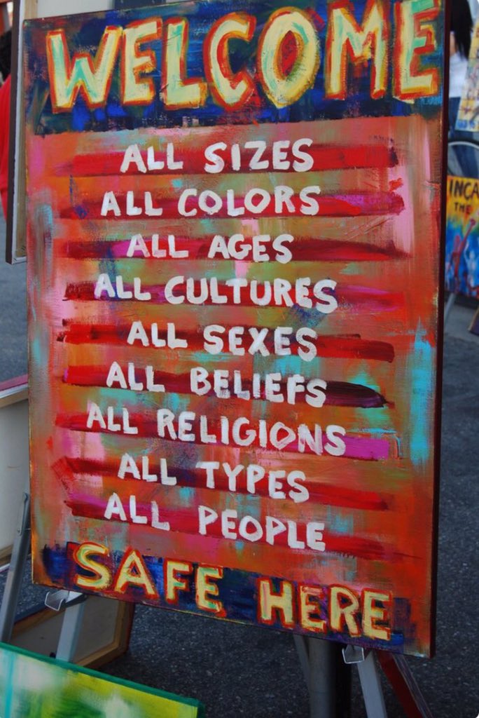 OurPLURFamily's tweet image. All souls are welcome ☮💙 #PLURfamily