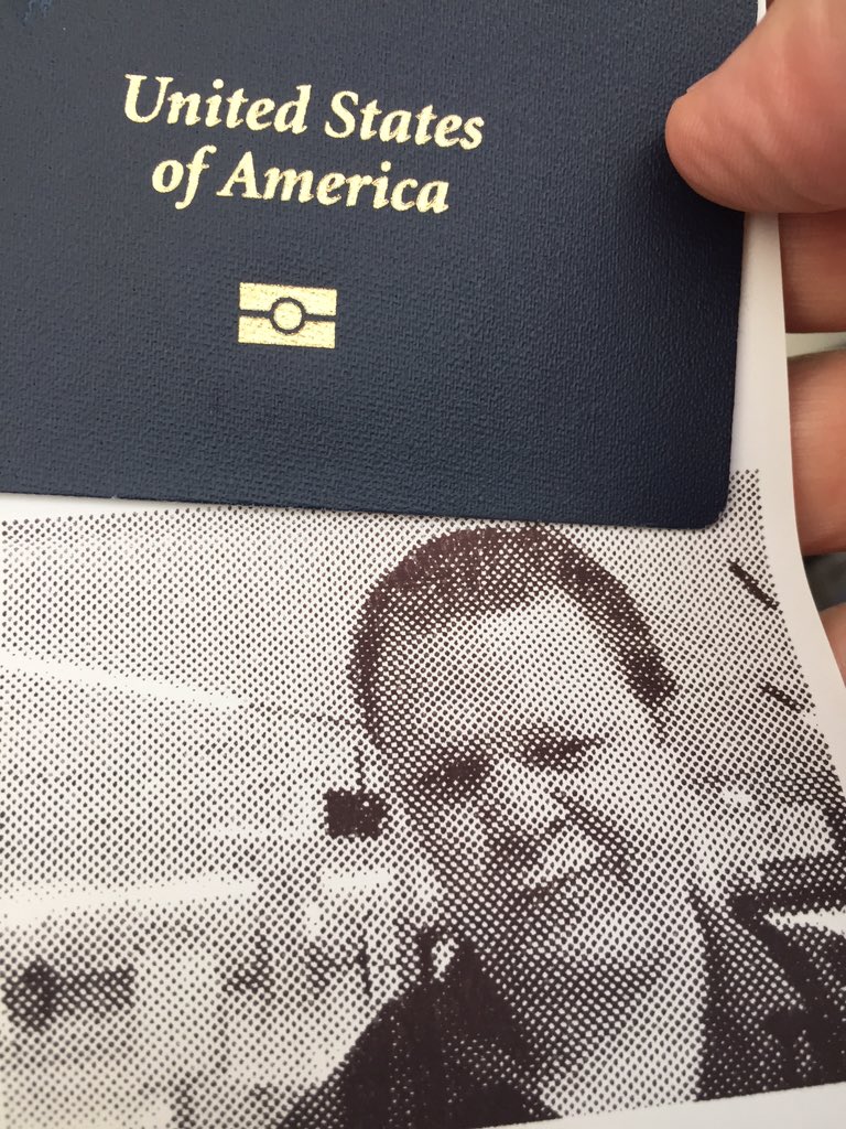 JustinDoesBlog's tweet photo. @bta7 These never get old. #JustinDoes #GlobalEntrySelfie https://t.co/yVHFEY2Ia7