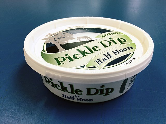 halfmoonville's tweet photo. Having a hard time giving up #gluten for the new year?  Let us be your new snack to make this a little easier. https://t.co/BmDQ6hGyjg