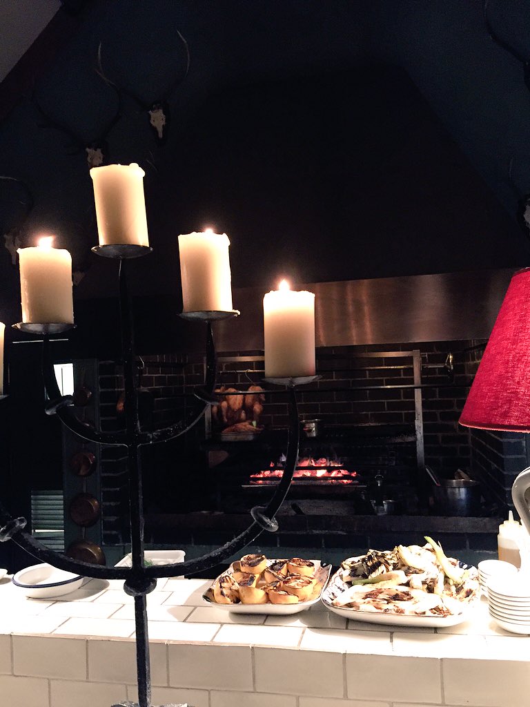 lisajenkins02's tweet photo. The Grill @TheTalbotMells https://t.co/Xzg5X4oWMA