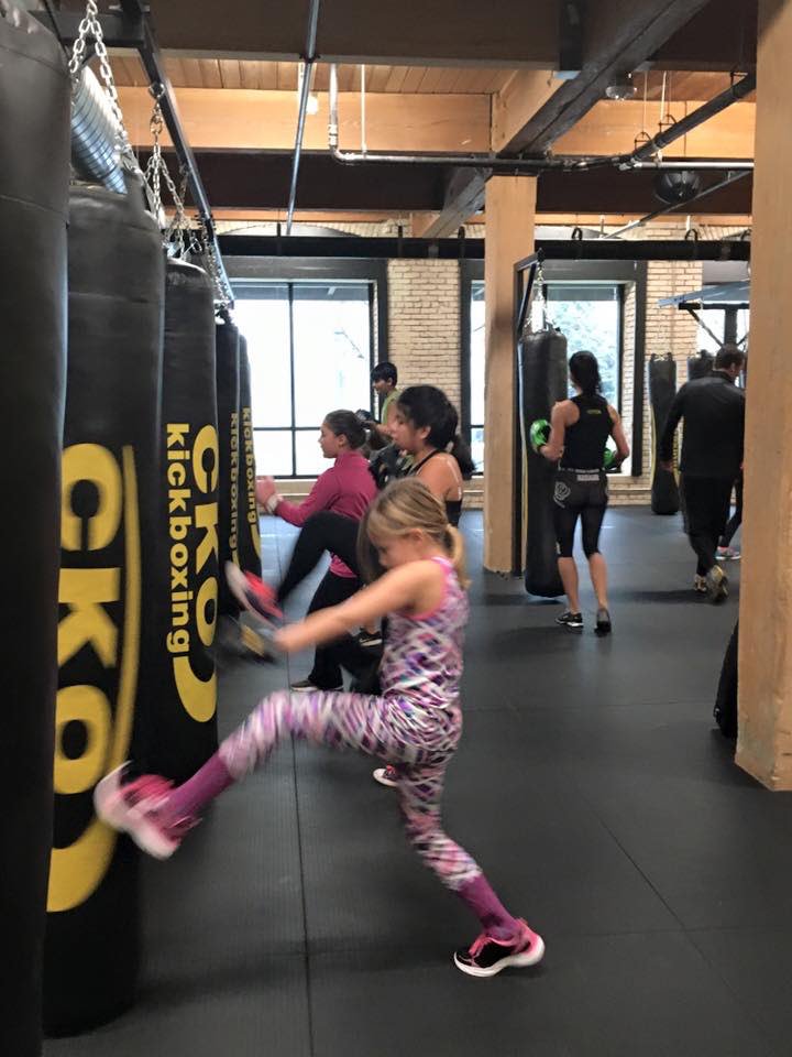 CKOGR8's tweet image. These kids are TOUGH! We have #kidboxing every week. Check out our schedule online ckokickboxing.com/grand-rapids.h…