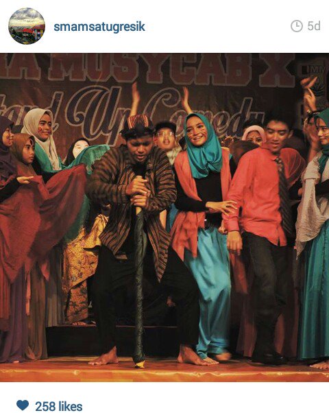 Wah, telat ngepost nih😁 Ini aksi Tim Teater Extra dalam acara Stand Up Comedy yg diadakan oleh IMM. Ngakak abis😁