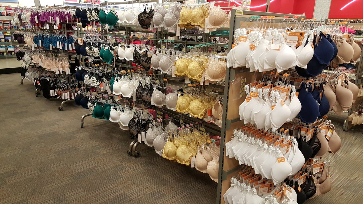 yendoukoi23's tweet photo. Saturday night zone#T1193gotSLonlockdown @ColonJosian @pratt_reggie @keithlyons @LydiaDiazTGT @GinaMogollon https://t.co/1ed6GzbT6h