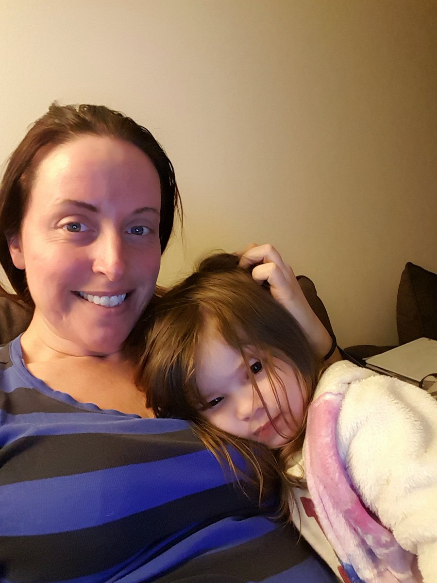 p0lkad0t8's tweet photo. #LazyDay #Mom&amp;P #NappyNaps https://t.co/0GlK11DVhQ