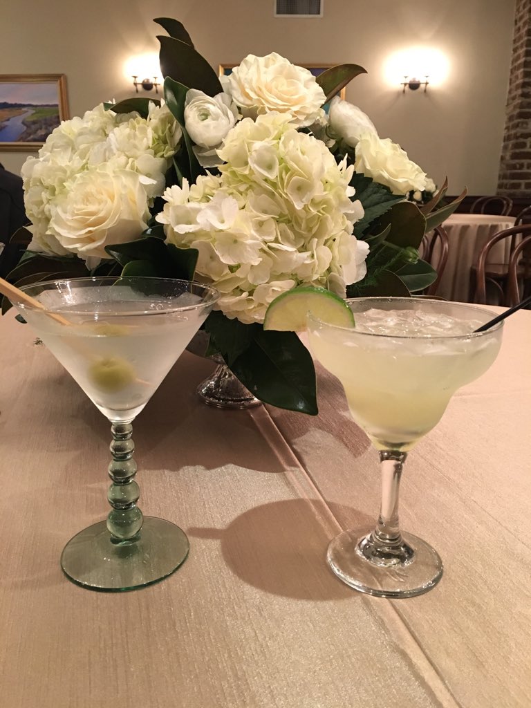 FlowerCottageSC's tweet image. This is how The Flower Cottage prepares for #revweds!!