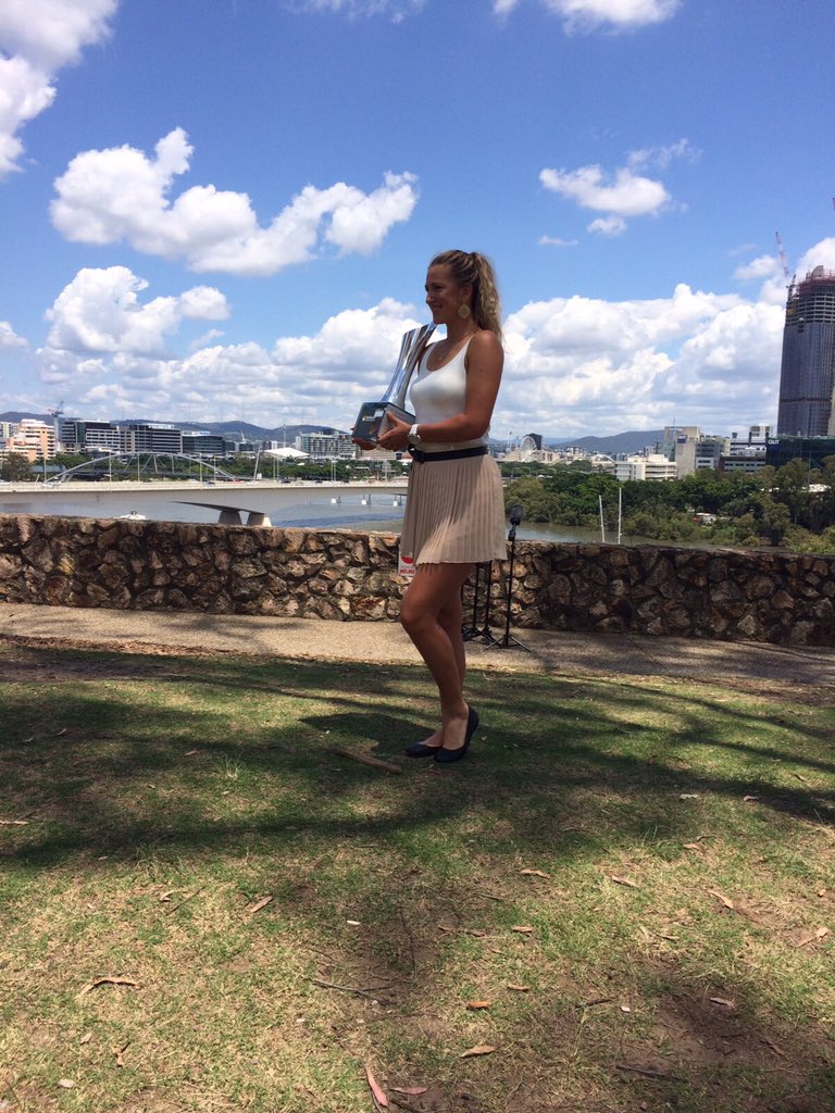 IlveVika's tweet photo. . @vika7 takes her new friend out for a riverside stroll. @BrisbaneTennis. https://t.co/y6RXKooIeG