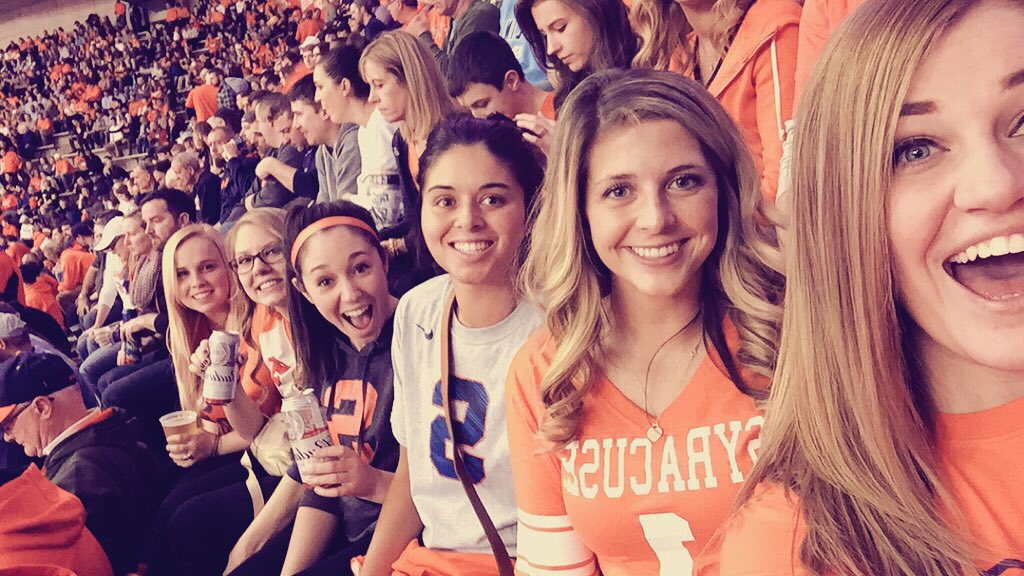 k_deewiree's tweet photo. #orangenation 🍊👯 https://t.co/2LFHaSCw6M
