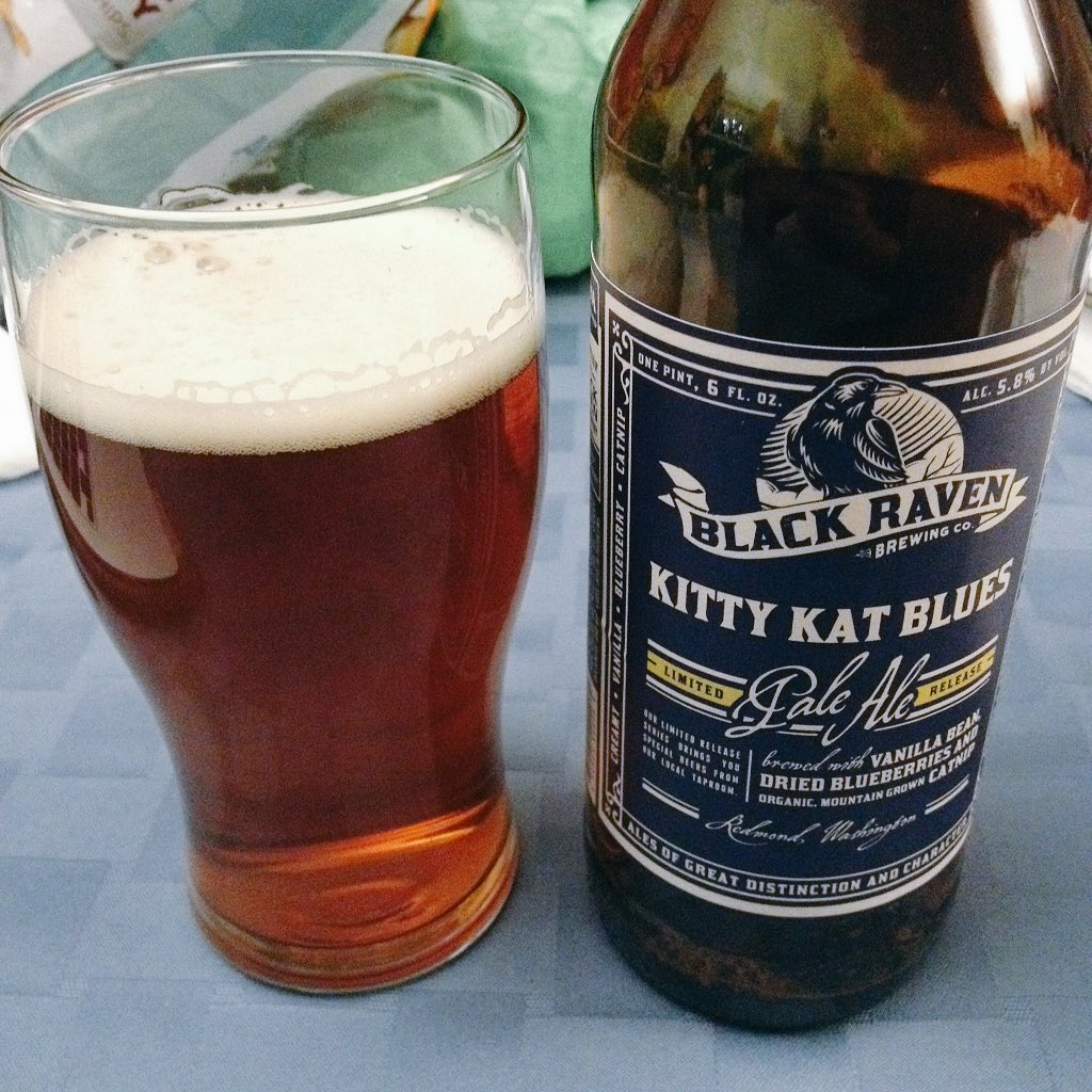 bushidobrewery's tweet photo. Enjoying Kitty Kat Blues and Trickster IPA by @blackravenbrew. #BushidoDrinks #CraftBeer #Beer #BeerExploration https://t.co/Bh8C8jW2ho