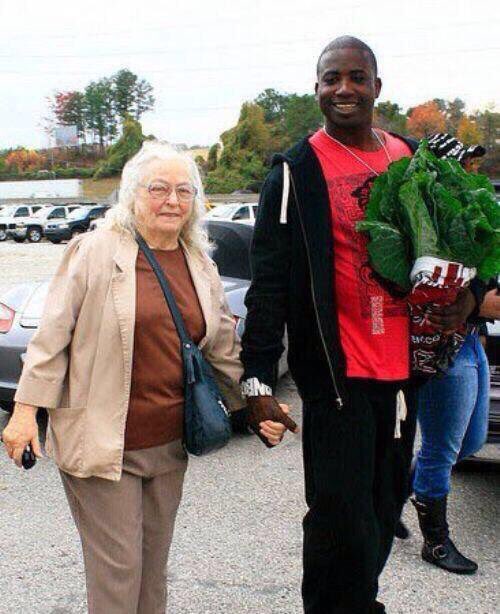 GuwopActivities's tweet image. Gucci being a man of the people